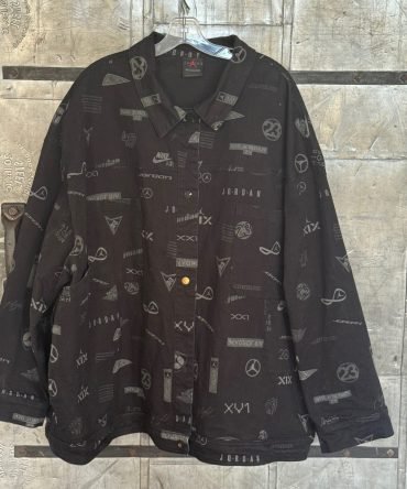 Jordan Loose Fit Denim Trucker Jacket